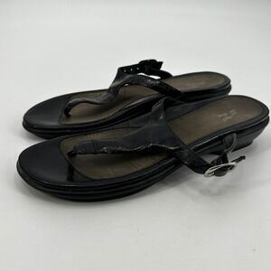 Dansko Black Patent Leather Thong Wedge Sandals Womens Size 40 Ergonomic Comfort